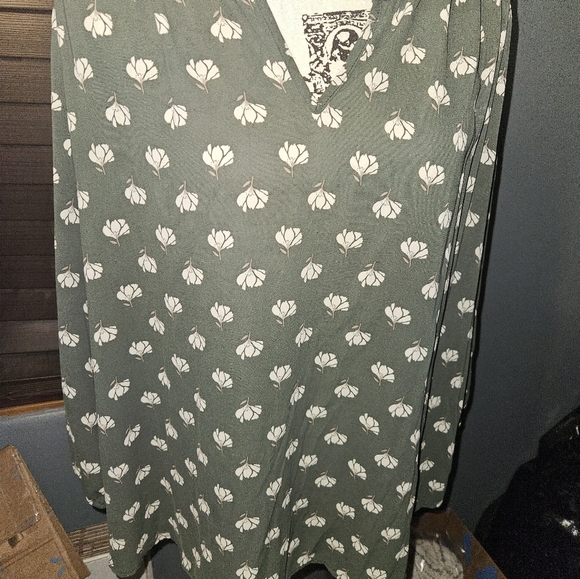 Fun2fun Long Sleeve BlousenSize 2x - Picture 2 of 11